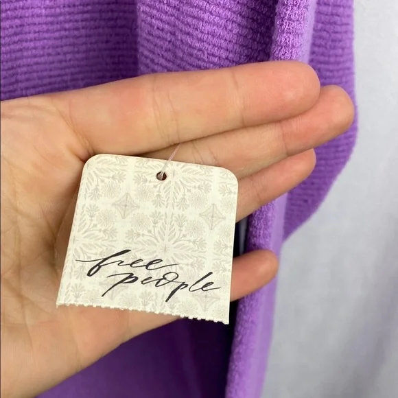 Free People NWT Ottoman Slouchy Tunic - Glowing Grape - Size Medium - Picture 14 of 15